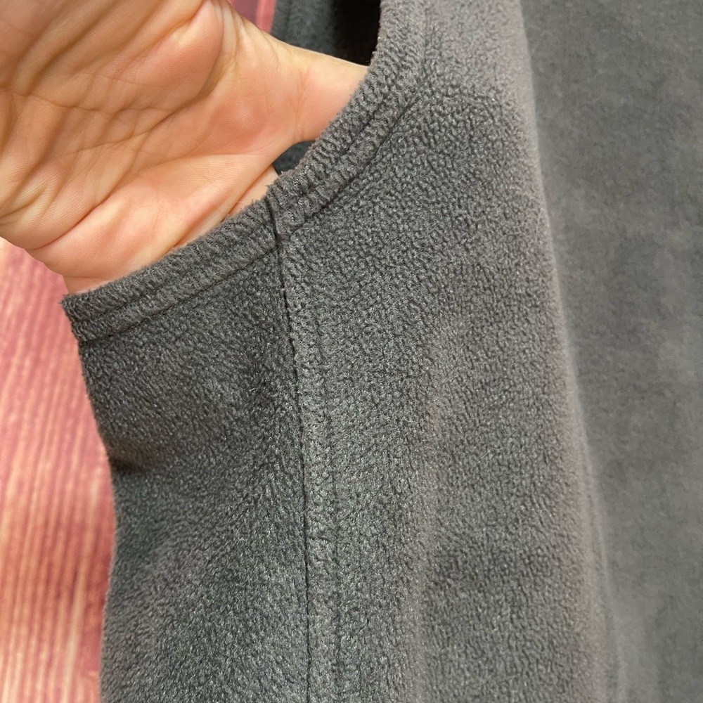Columbia gray sleeveless warm fleece zipper closure side pockets vest size L - Picture 5 of 12
